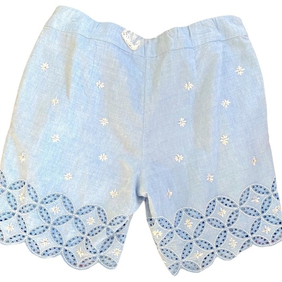 SOFT surroundings embellished shorts, size PM, runs large so see measurements! - Picture 5 of 5